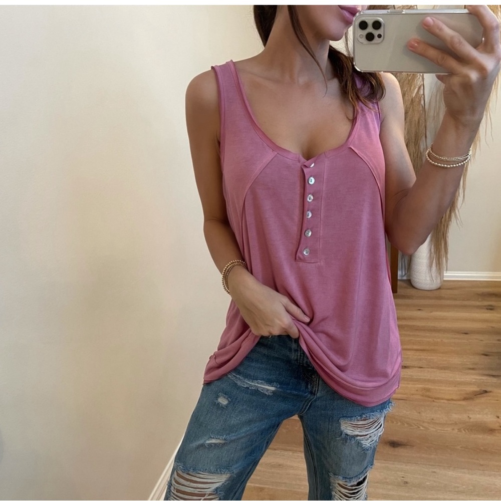 Dreamy button tank